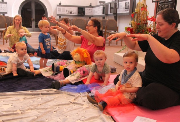 2026BabyKirchenSingen02